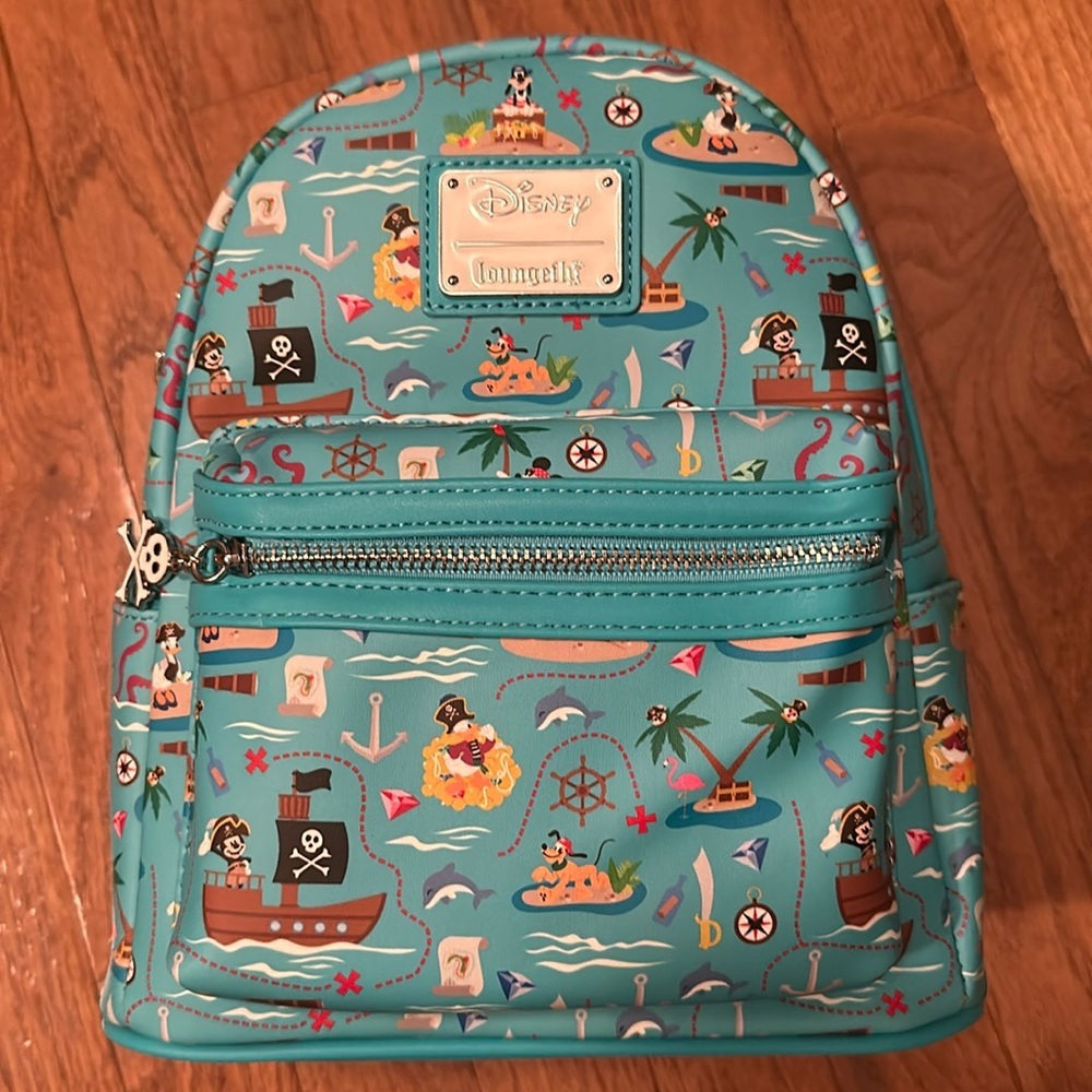 Loungefly NWT Disney Sensational 6 Mickey & Friends Pirates Backpack